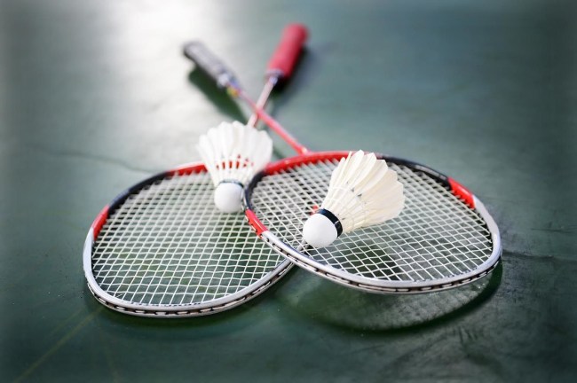 Badminton nedir nasıl oynanır?